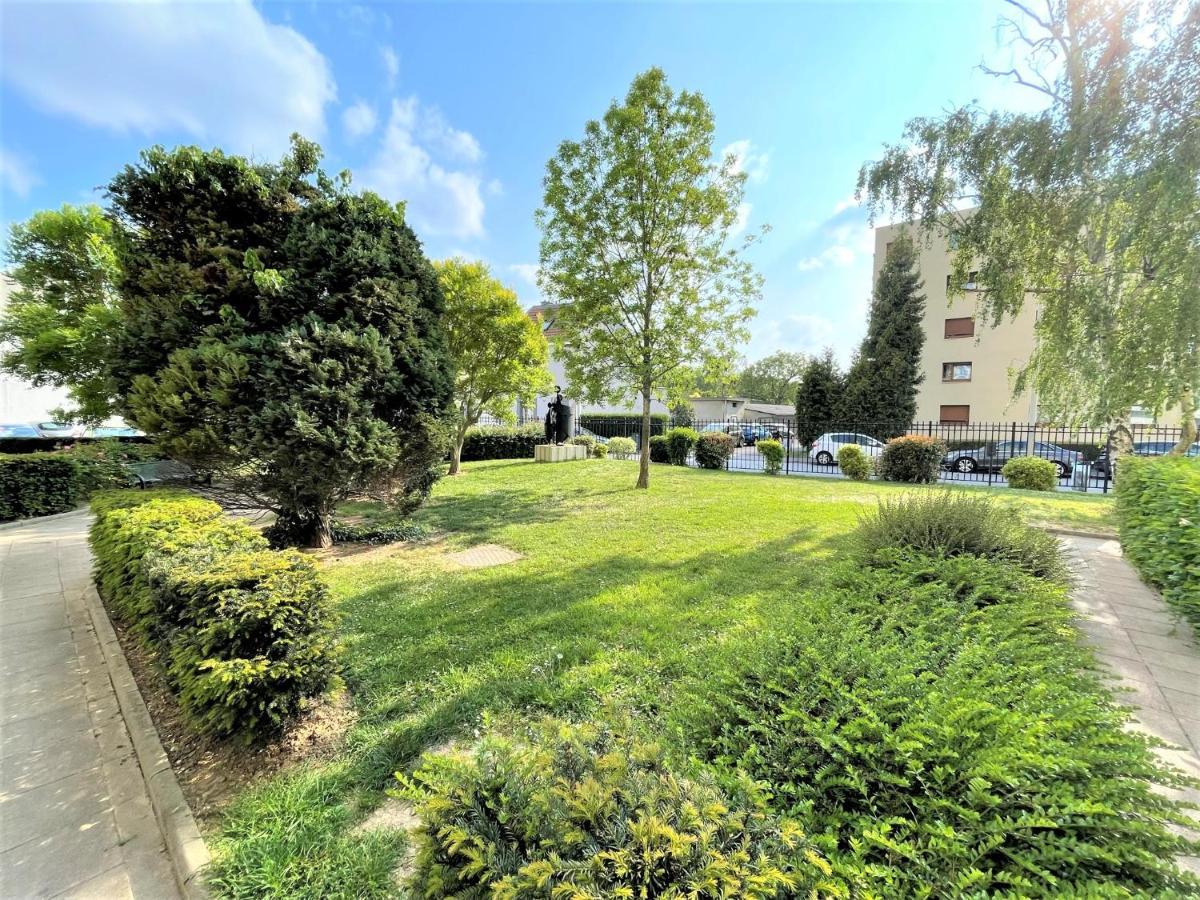 Brossolette Appartement T2 Spacieux Et Lumineux Balcon Vue Degagee Реймс Екстер'єр фото