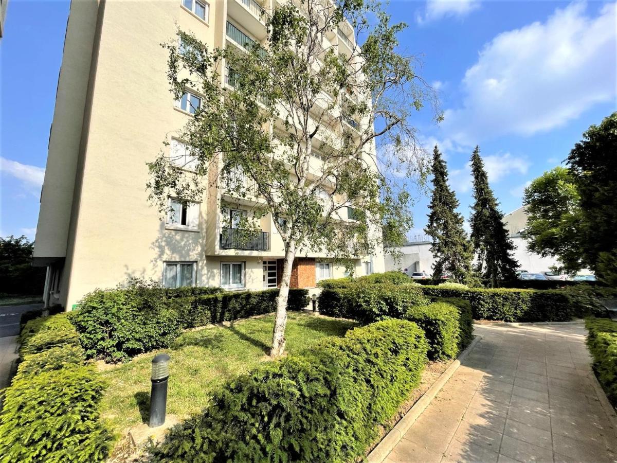 Brossolette Appartement T2 Spacieux Et Lumineux Balcon Vue Degagee Реймс Екстер'єр фото